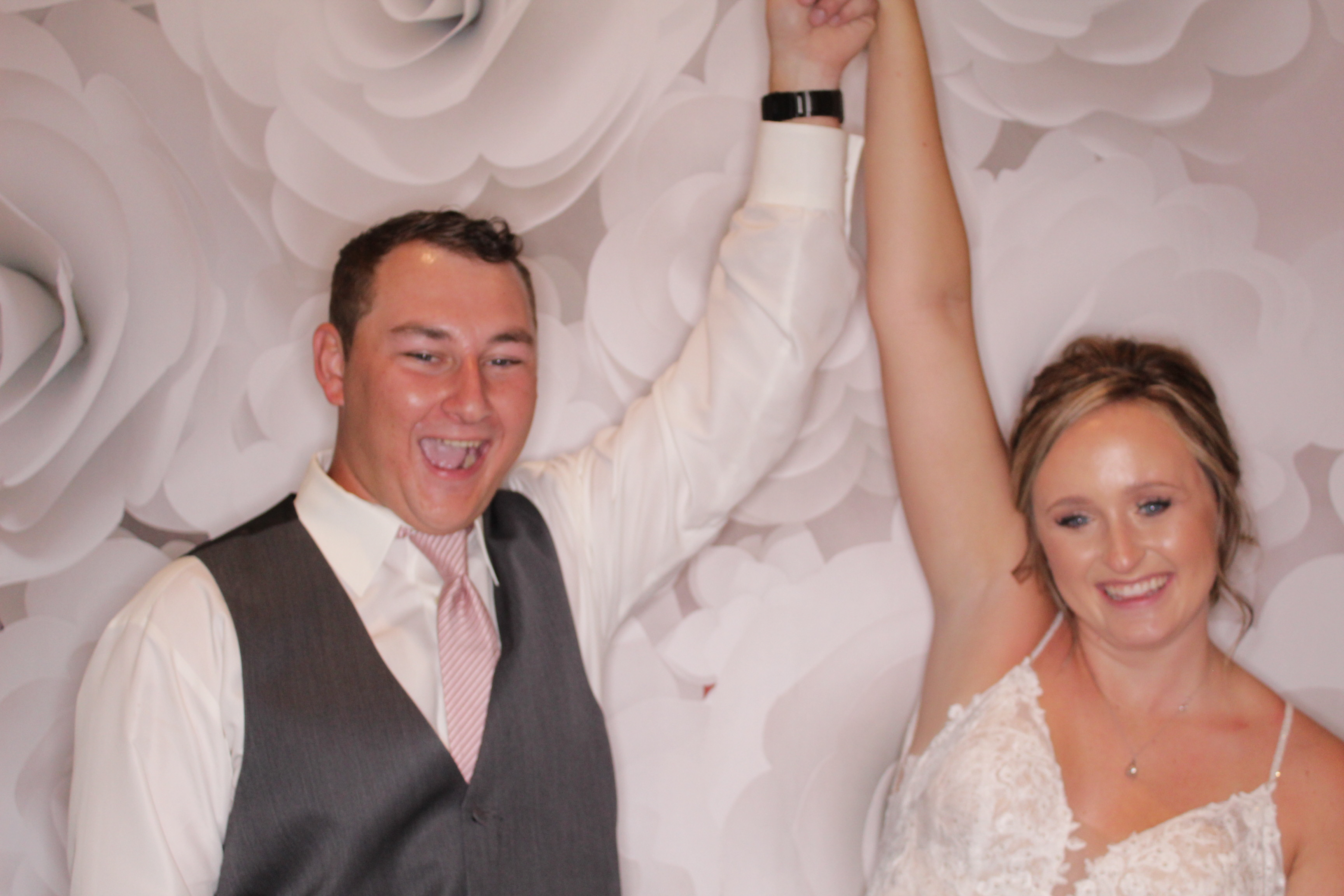 McKenzie & Ryan's Wedding | View more photos from the event at gallery.photoboothbillings.com/u/PhotoBoothBillings/McKenzie-Ryans-Wedding
